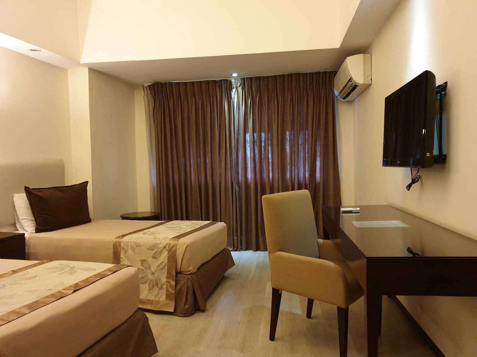 Imperial Palace Suites Ciudad Quezon Exterior foto